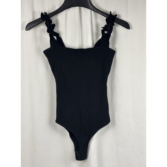 Reformation Ruffle Strap Bodysuit Ribbed Black Size S Coquette Whimsygoth - Picture 1 of 7